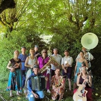 Balades en fanfare dans les Balkans