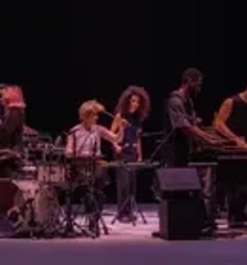 Lucie Antunes et Mathilde Monnier Concert Dansé