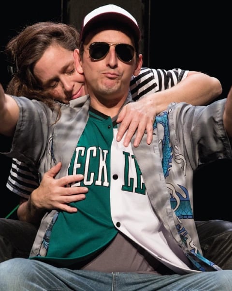 Ouiiiiii - Compagnie Mobius Band (Théâtre de sensibilisation au consentement)