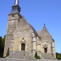 Visites de l'église et de la chapelle, exposition des chasubles
