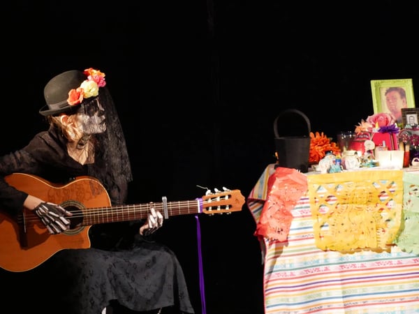 Spectacle "Frida y la muerte" par la Cie du Chat masqué