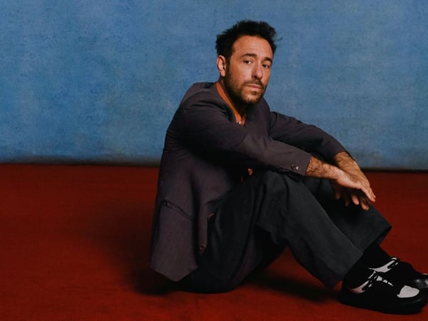 Charlie Winston, OWA
